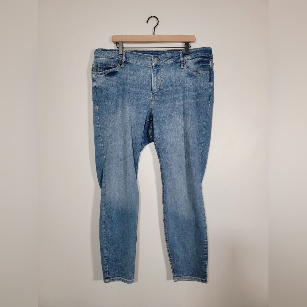 Old Navy Rockstar Super Skinny Midrise Jeans Size 20